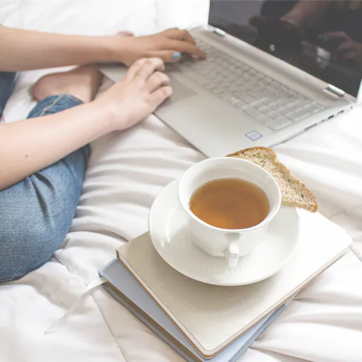 40 Amazing Side Hustles For Students Who Need Money