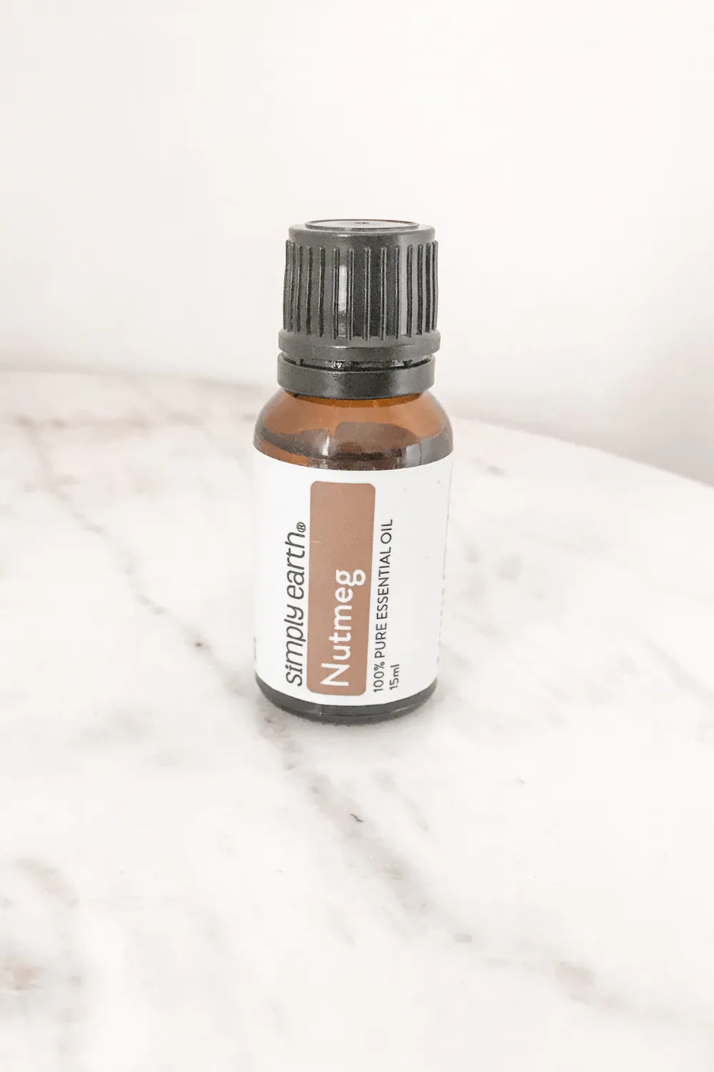 nutmeg essential oil
