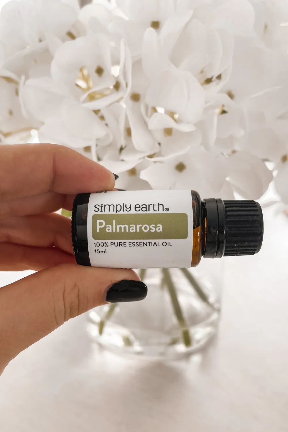 palmarosa essential oil
